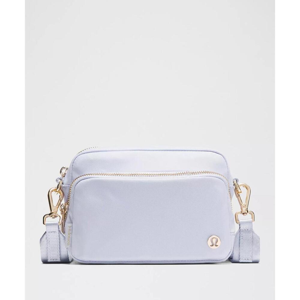 Everywhere Crossbody Bag 2L Metal Hardware - Serene Blue/Gold - Picture 2 of 2